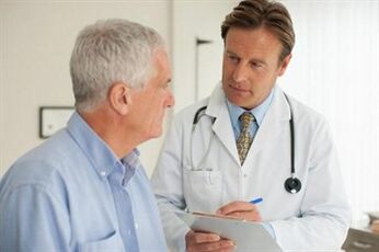 Bir üroloğa danışırken prostatit hastası